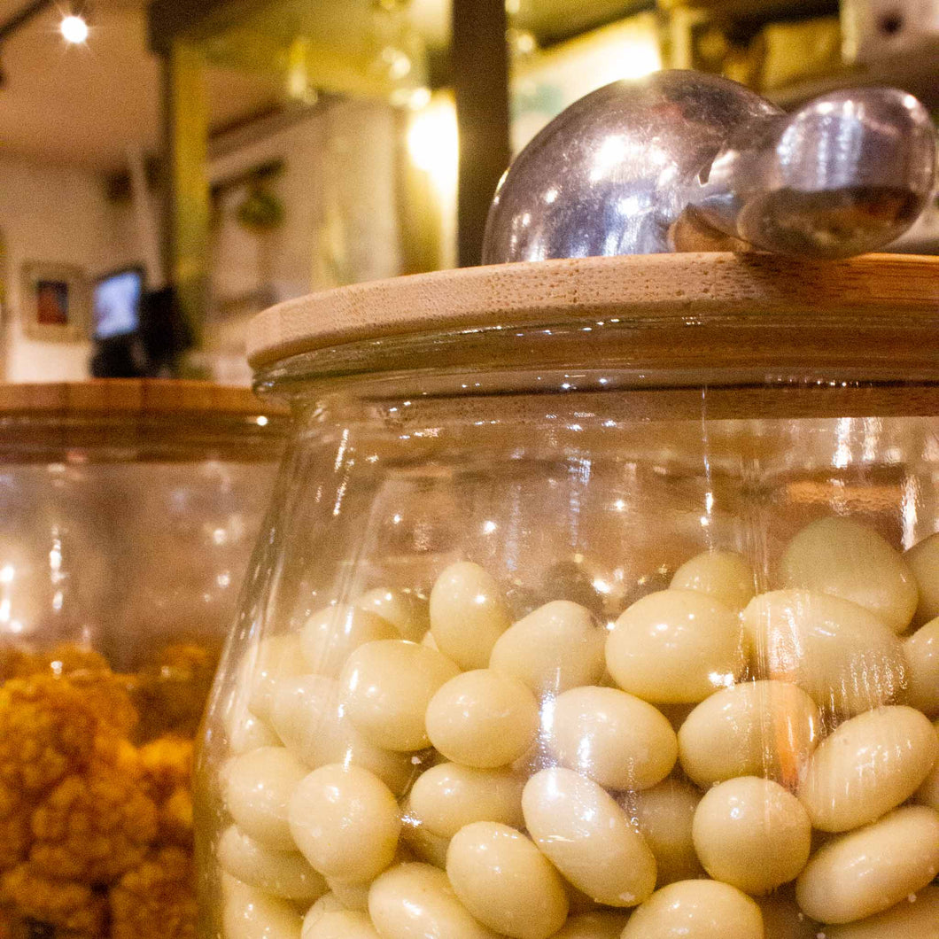 Yoghurt Coated Raisins